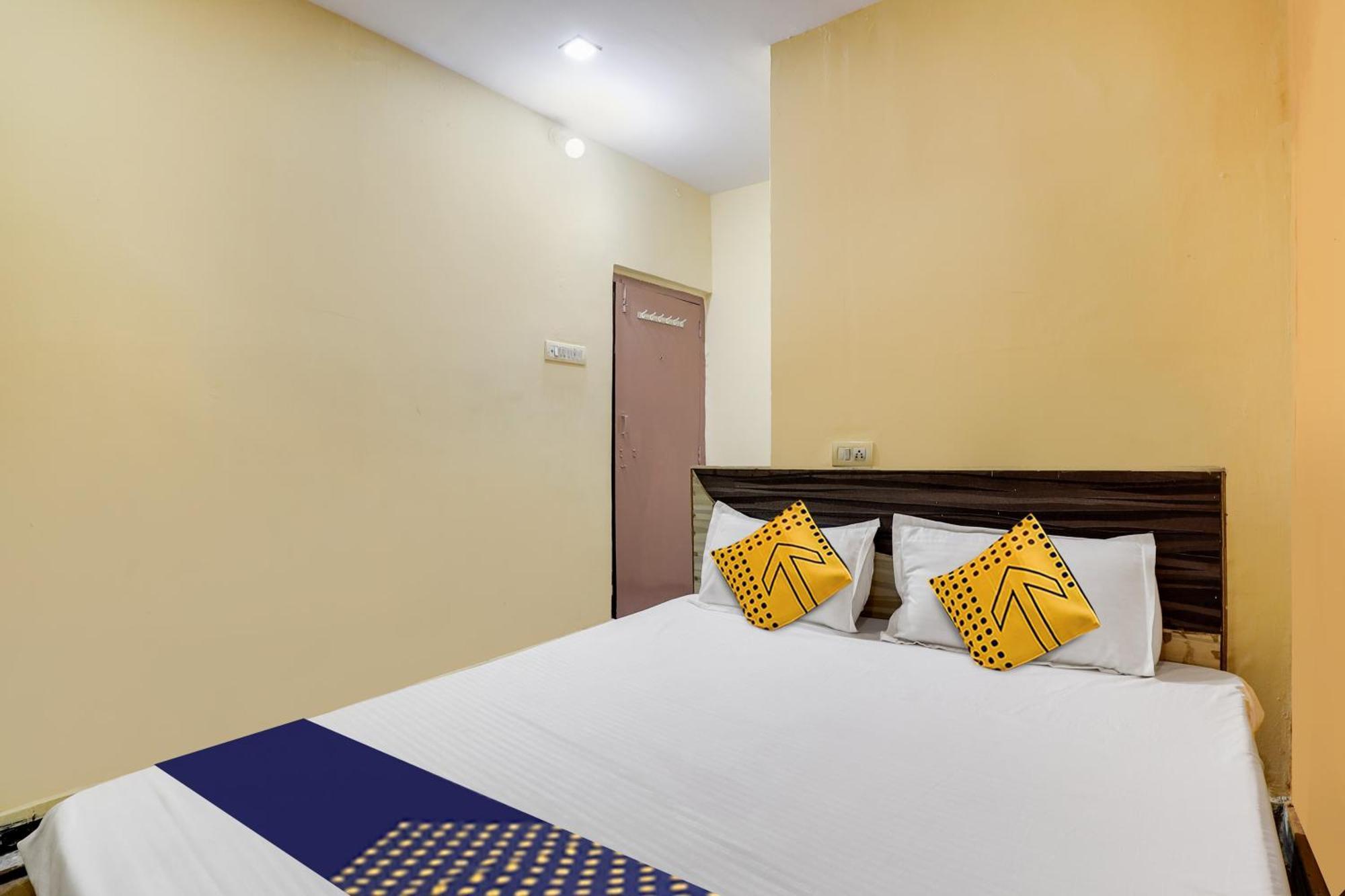 Spot On Hotel Sai Ashirwad Residency Hyderabad Eksteriør bilde