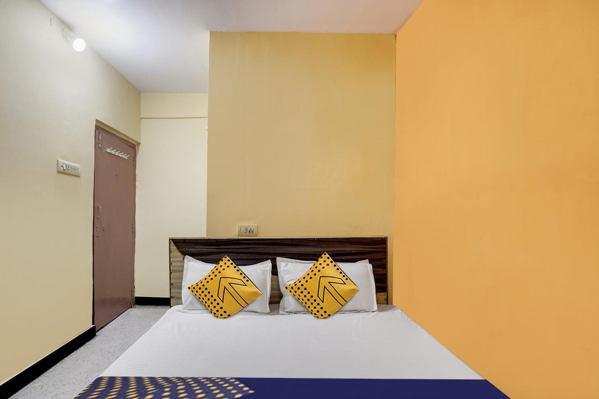 Spot On Hotel Sai Ashirwad Residency Hyderabad Eksteriør bilde