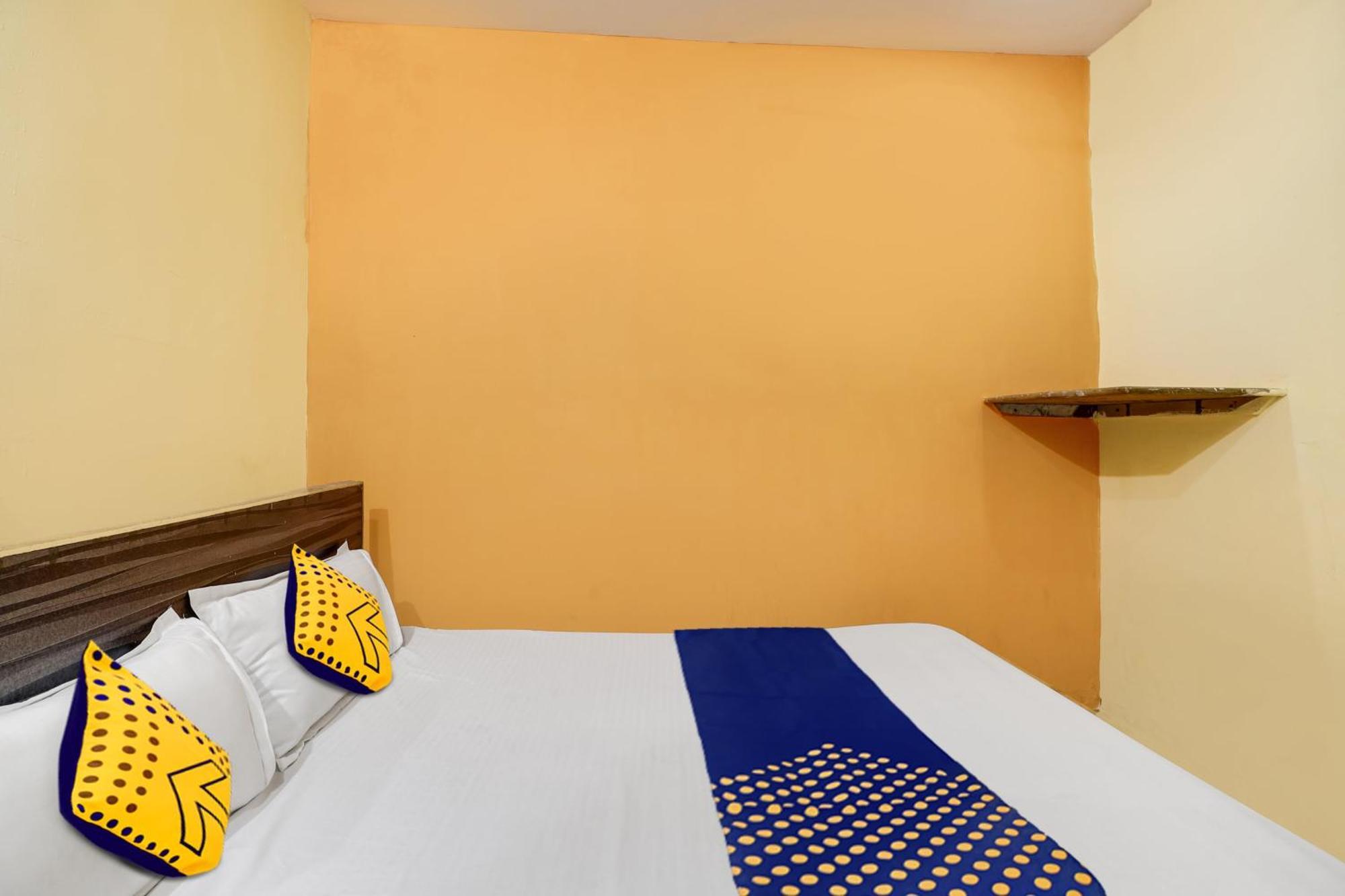 Spot On Hotel Sai Ashirwad Residency Hyderabad Eksteriør bilde